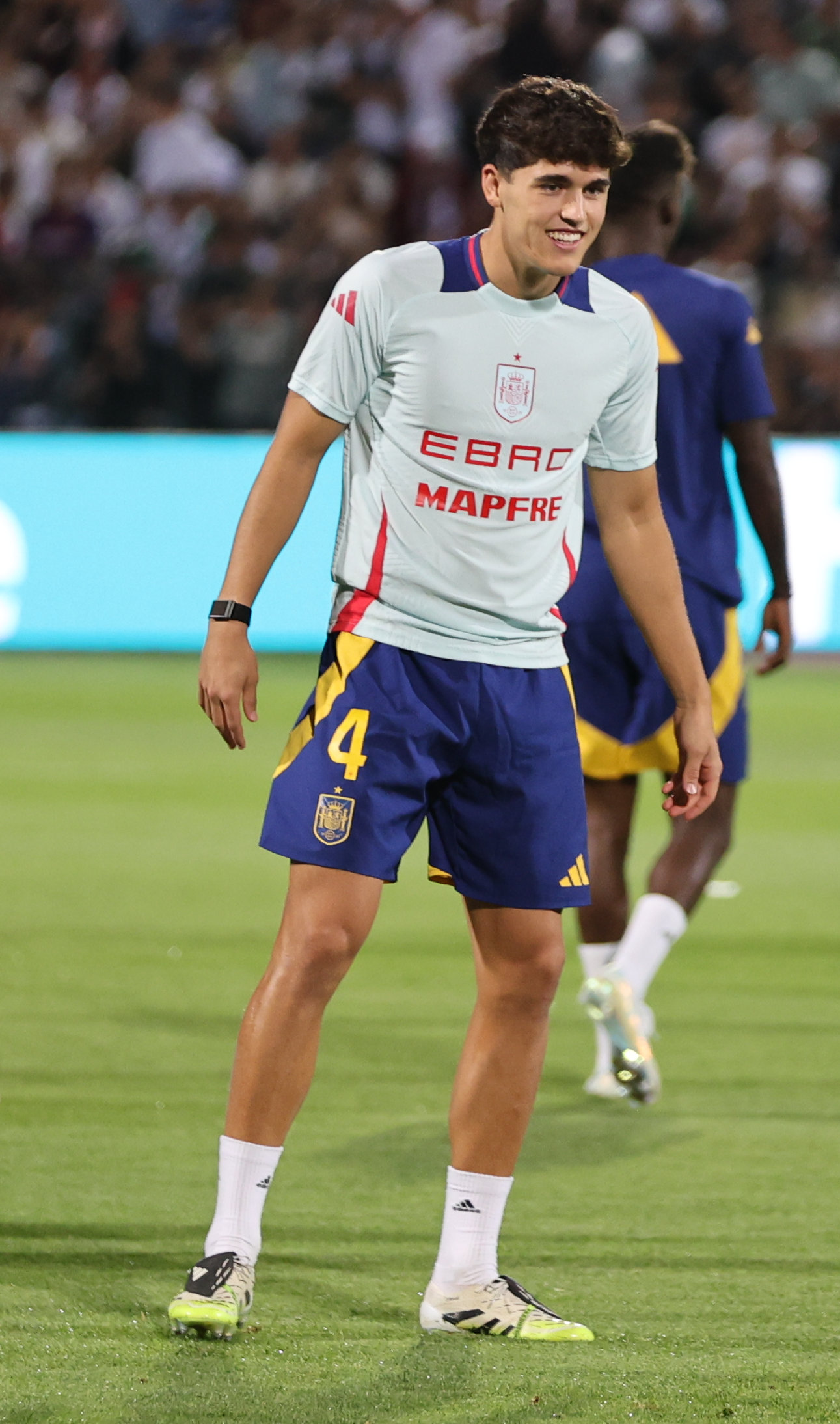 Pau Cubarsí - Spanish professional footballer who plays as a centre-back for La Liga club Barcelona and the Spain national team. He is considered one of the best young defenders in