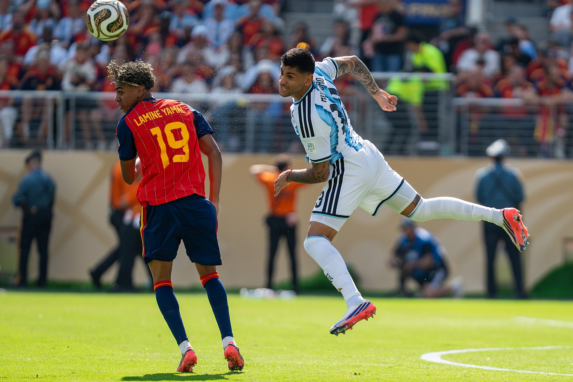 Lamine Yamal Cristian Romero during Argentina vs Spain at the 2026 FIFA World Cup Final