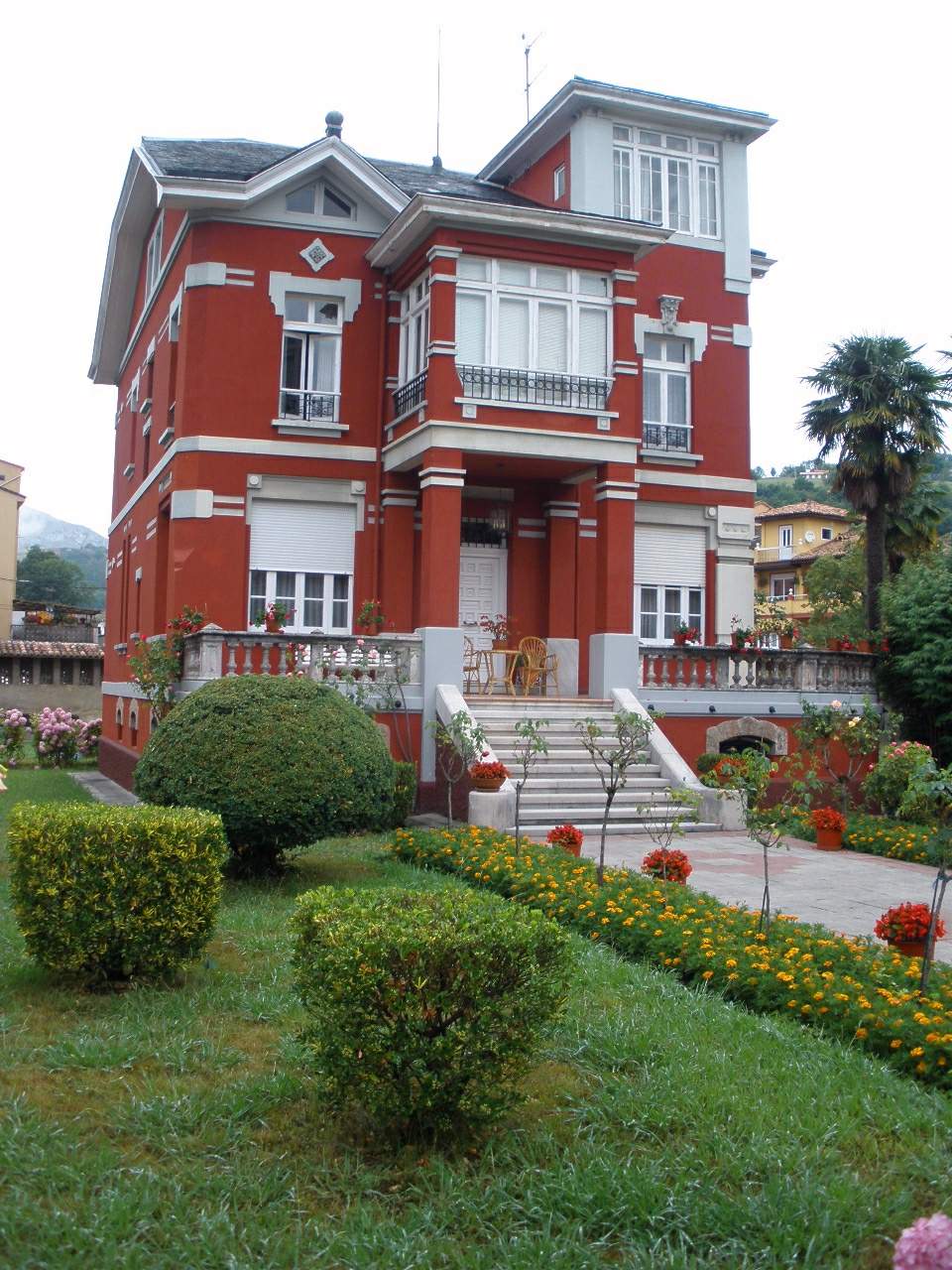 Villa Juanita, en Arriondas (Parres, Asturias)