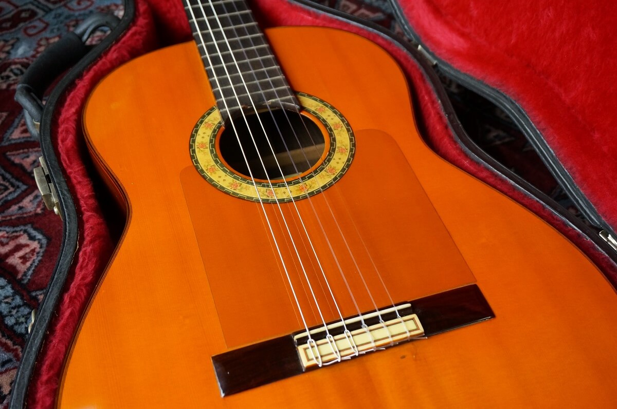 GUITARRA FLAMENCA
